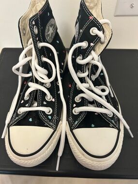 Chuck Taylor Multi Heart Black High Top Sneakers Women Size 5